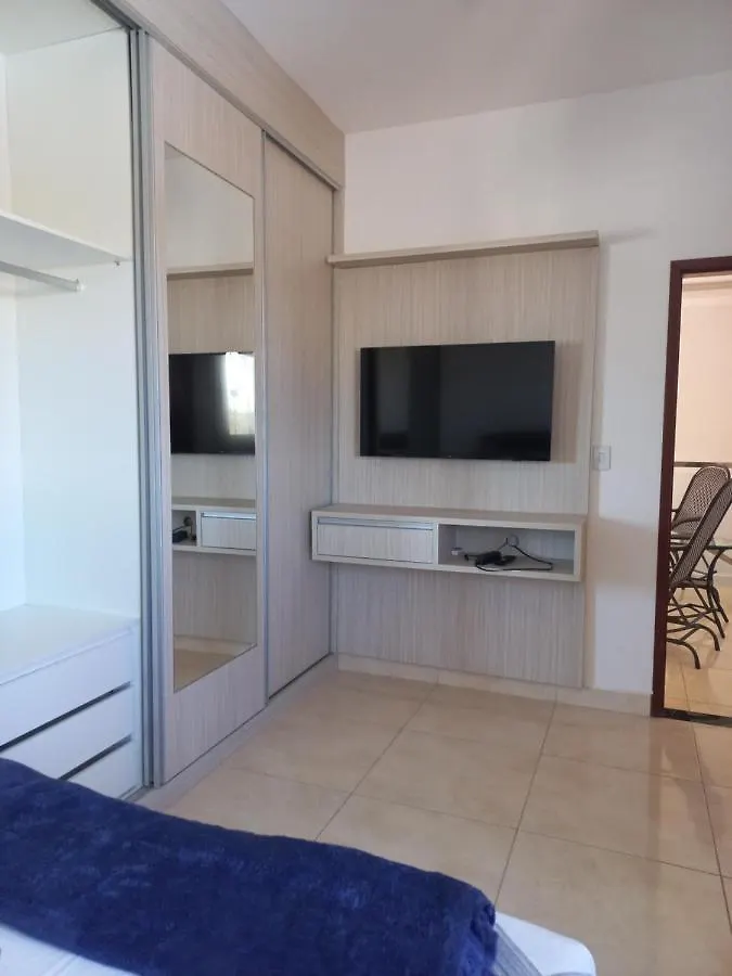 Um lindo e encantador apartamento com pátio! Natal